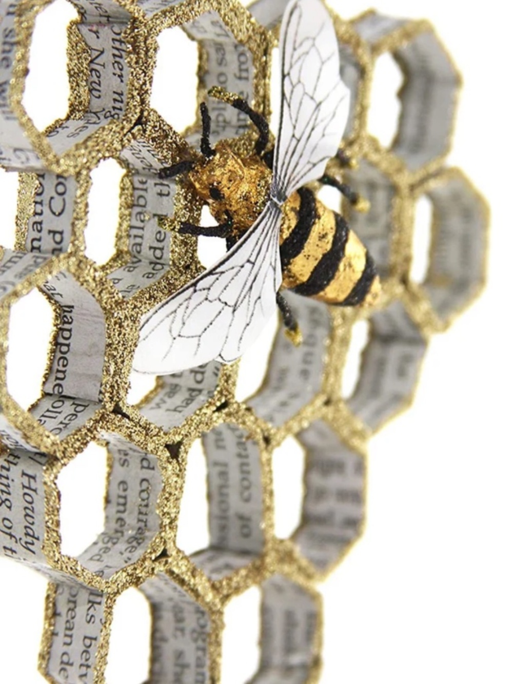 NEW Fritz & Fräulein Queen Bee Honeycomb Ornament - Picture 2 of 3